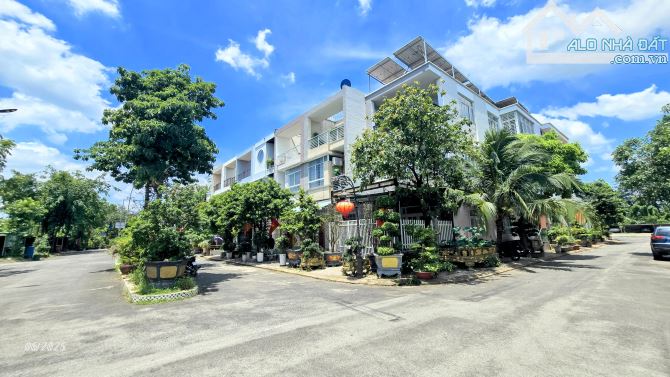VỀ QUÊ CẦN BÁN NHÀ ĐẸP 2LẦU 1TRỆT 272m² Khu Vực TOÀN NHÀ LẦU ĐẸP Tại Phường An Hòa, BH-ĐN