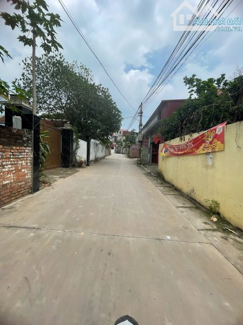 Bán Đất Tân Dân Sóc Sơn 150.1m² – MT 8m, Ô Tô Đỗ Cửa, Gần Quốc Lộ – Giá Tốt Chỉ 2.8 Tỷ