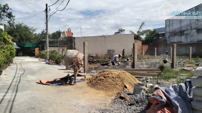 Lô đất đẹp HXT Thới Tam Thôn HM, DT 100 m2 . Giá chỉ  3.1 tỷ (TL)