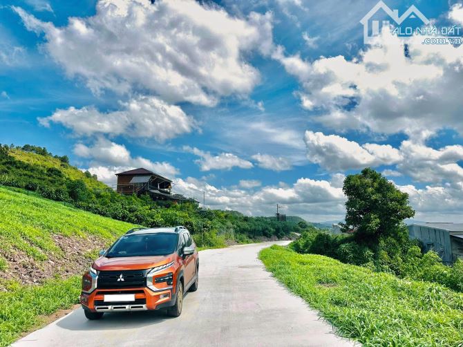 ✨ 4 LÔ F0 View đồi trên cao nhìn xuống Thị trấn săn mây Cực Đỉnh, 5x40M (Full ONT) - 650TR