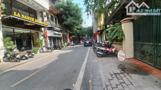 NHÀ THỔ CHUẨN MẶT PHỐ CỔ , SỔ RIÊNG  , 2 TẦNG 6,7 TỶ