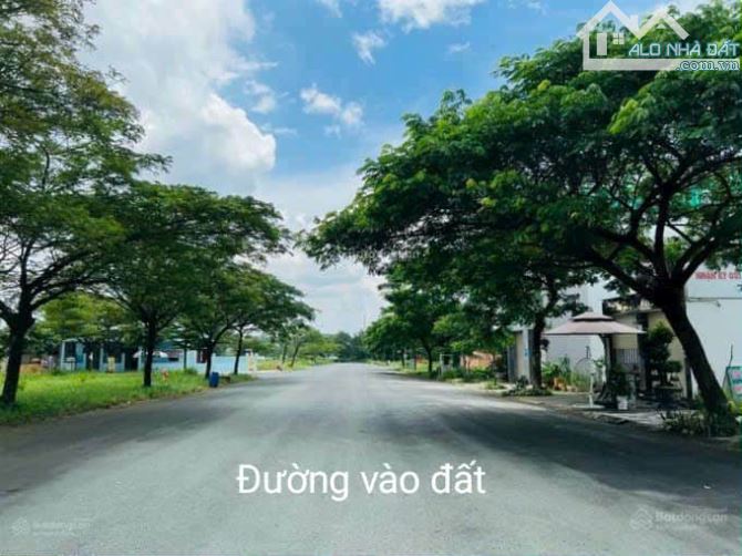 Bán lô đất thung lũng xanh góc hai mặt tiền giá mềm