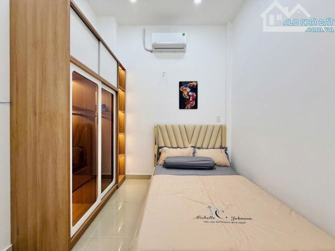 CẦN BÁN NHÀ ĐƯỜNG NGUYỄN HỒNG ĐÀO, PHƯỜNG 14, TÂN BÌNH - GIÁ:3TỶ990/68,6M2 (4,8x14,3M) - 10