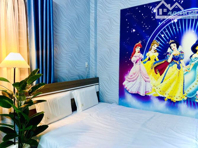 NHỈNH 5 TỶ-CẦN BÁN CĂN NHÀ HẺM 8M OTO NGỦ NHÀ Đ.HUỲNH THỊ HAI Q.12-88M2-4 TẦNG BTCT - 10