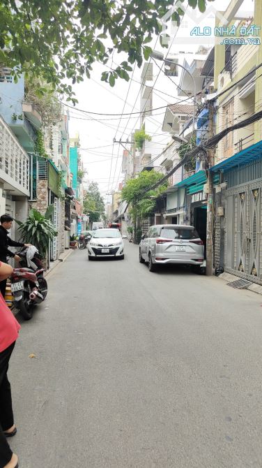 Bán gấp nhà 84m2. 4 tầng ngan 5m Phan Huy Ích. P15 Tân Bình - 11