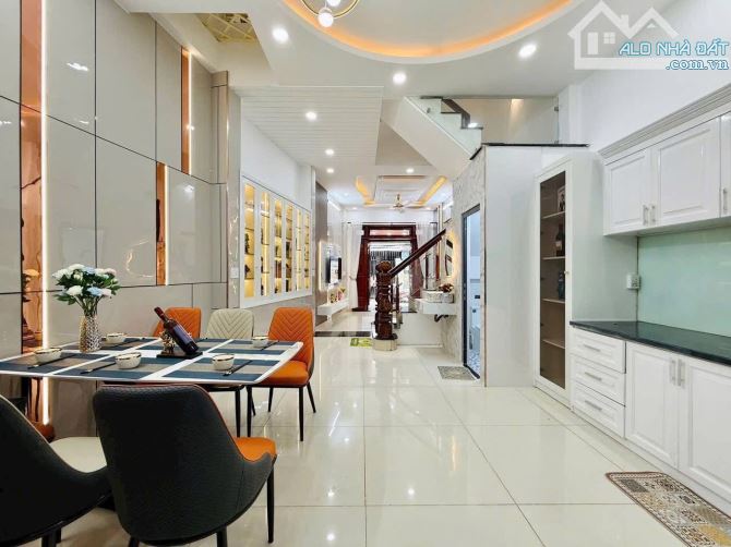 Bán nhà 6,78  tỷ  Quang trung GV - 11
