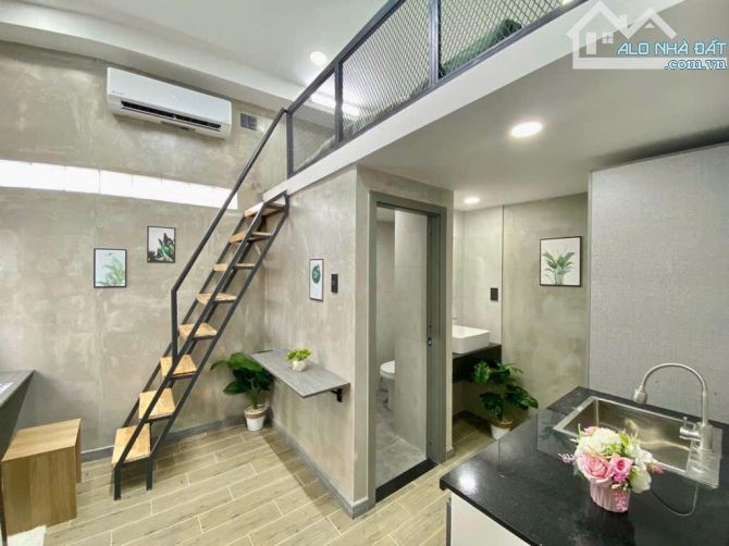 CẦN BÁN GẤP - CĂN HỘ DỊCH VỤ - DOANH THU CÓ SẴN - FULL NỘI THẤT XỊN XÒ - 11
