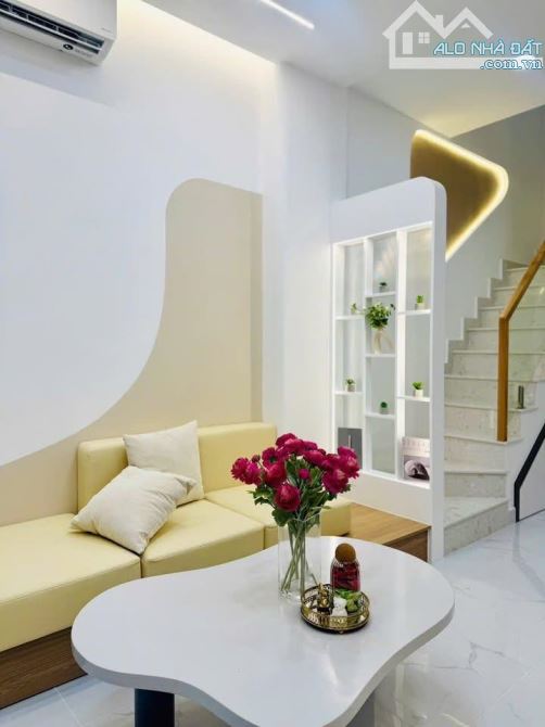 Bán nhà mới HXH đường số 18 Phường 8, Gò Vấp - 1