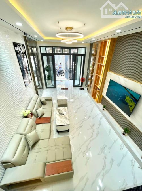 💥  Bán nhà HXH đường Phạm Văn Chiêu, DT 60m2,  4 tầng , giá 6 tỷ 3 TL - 1