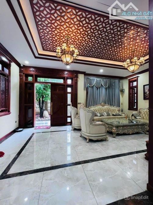 Bán nhà Biệt Thự ngay Chợ Trại Bò, Long Bình, Biên Hòa, 265m2, giá 13 tỷ. - 1