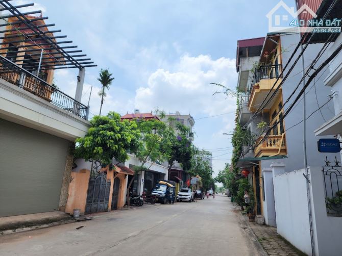 Thanh Trì cần bán lô đất mặt đường 136.5m mt rộng Ô tô Kinh doanh HƠN 8 tỷ - 1