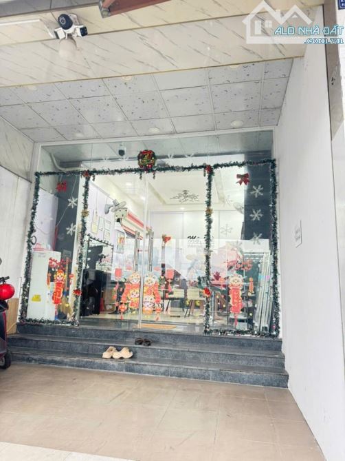 MẶT TIỀN KINH DOANH CỰC ĐỈNH 4 TẦNG THU NHẬP 15tr/t GẦN CHỢ TAM HÀ 5,3X21; 14 TỶ - 1