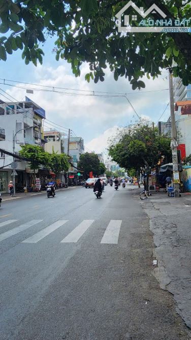 Hiếm có trong khu vực! Mặt tiền Cách Mạng Tháng 8, P10, Quận 3. DT 5.5 x 26m. giá 45.3 tỷ - 1