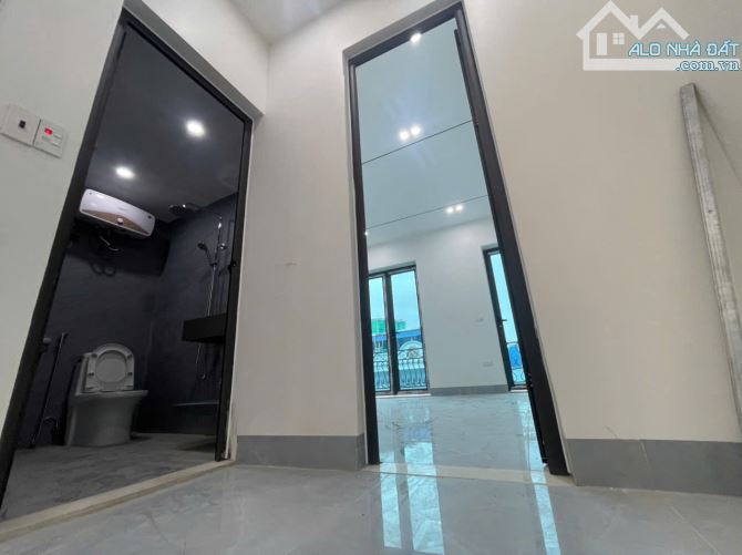 BÁN NHÀ 4 TẦNG  MẶT ĐƯỜNG NGUYỄN BÍNH - 1