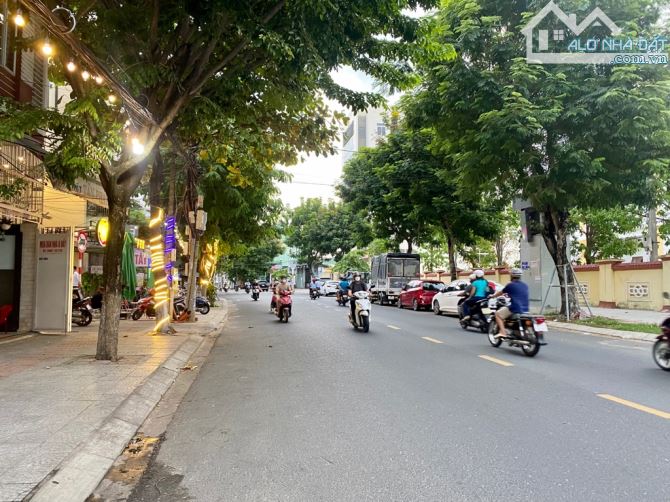 Bán đất tặng nhà 2,5 tầng-Mặt phố Tiểu La, Hải Châu -Ngay góc ngã 3 sầm uất- Vừa ở vừa KD - 1