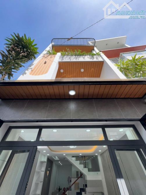 Bán nhà sổ riêng hẽm xe hơi, kinh doanh nhỏ, gần trường - 1