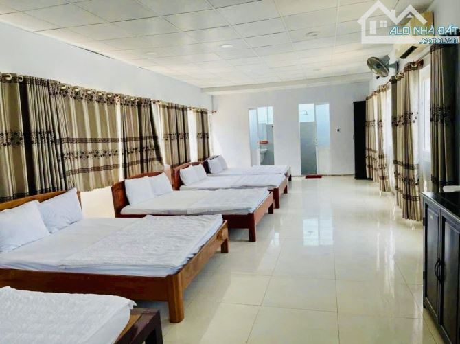 BÁN KS MẶT TIỀN ĐƯỜNG GẦN BIỂN BÃI SAU THUỲ VÂN 1T6L giá 23,5 tỷ Dòng tiền cực ổn định - 1