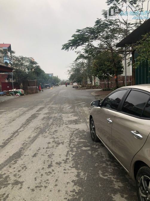 Bán đất Xuân Ổ A . dt 81m . mt 6m . hướng TB . giá 7 ty5 - 1