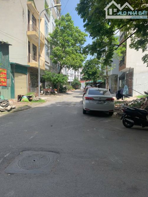bán đất biệt thự xa la, 100m2, lô góc, MT 20m, vỉa hè 3m, đường 15m, kd đỉnh, giá 27 tỷ - 1