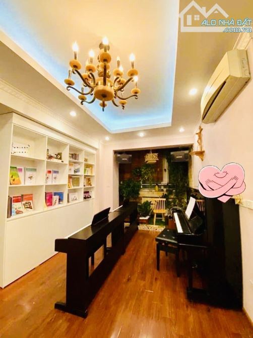 Căn hộ 3 phòng ngủ nhiều tiện ích đị lại thận lợi trên phố Thái Thịnh quận Đống Đa - 1