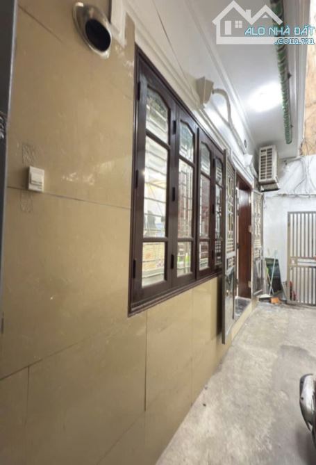 B.ÁN NH.À Đội Cấn 32 m2, 5T 7.5 tỷ NHÀ ĐẸP Ở NGAY, TỰ XÂY - VIEW ĐẸP- NGÕ NÔNG, GẦN PHỐ. - 1