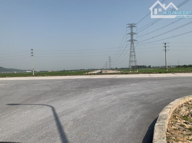Chuyển nhượng 25.000m2 khu công nghiệp Yên Lư – Bắc Giang, bàn giao ngay - 1