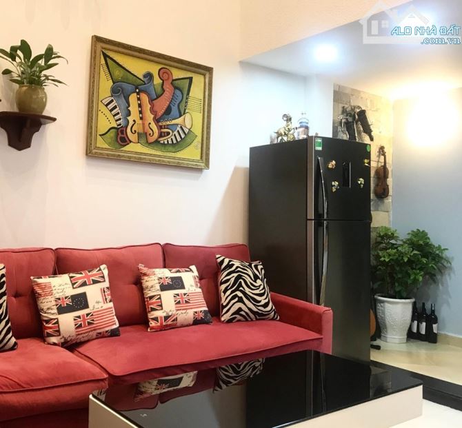 Hiếm-Tốt! Bán tòa nhà CHDV 23 phòng TN 200tr/tháng, đường Lê Văn Sỹ Quận 3, DT: 10x 17m - 1