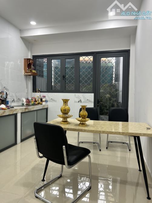 NHÀ ĐẸP SHR 78M2 - LÝ PHỤC MAN- BÌNH THUẬN Q7 - CHỈ 60TR/M2 - 1