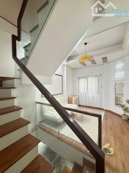 Hẻm xe hơi Phú Nhuận, gần Phan Xích Long, 4 Tầng, 4Pn, 43m2, cho thuê 25tr/th, nhỉnh 8 Tỷ - 1
