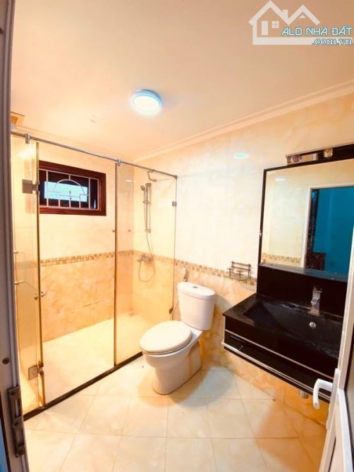 Phân lô lô gocd Phạm Tuấn Tài, kinh doanh ô tô tránh, 95m, 31 Tỷ. - 12