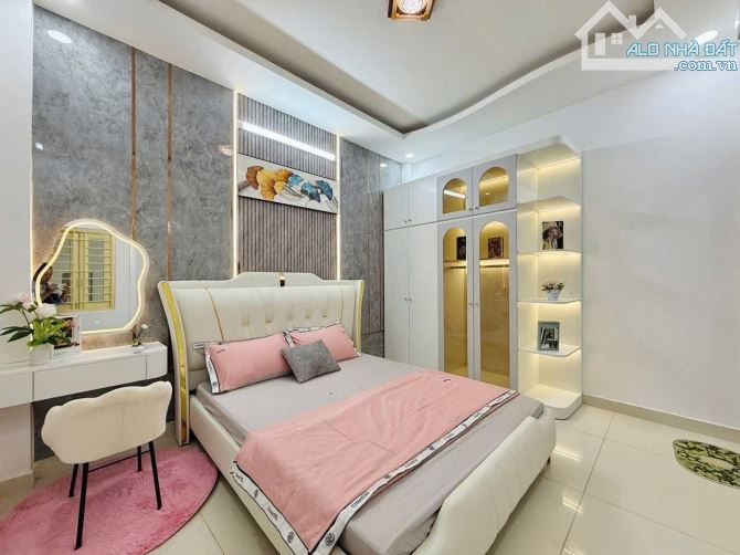 Bán nhà 6,78  tỷ  Quang trung GV - 14