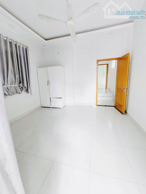 Nhà góc đẹp, 3 tầng (4.2x15m), Phạm Thế Hiển P5 Q8 giá chỉ 6tỷ5 - 15
