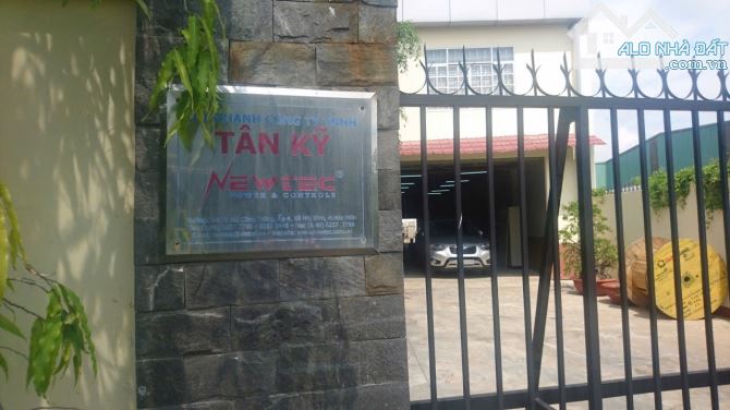 Bán Nhà Xưởng Mặt Tiền Đường NHỊ BÌNH 10 A HÓC MÔN - 2