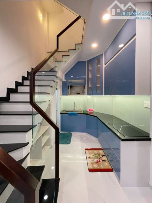 Nhà mặt tiền mới, 4 Tầng, Nguyễn Trọng Tuyển Tân Bình, Khu VIP Gần Sân Bay – CHƯA TỚI 8 TỶ - 2