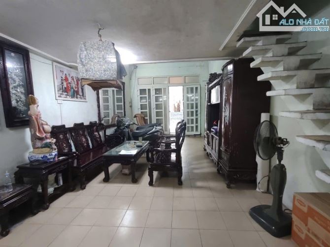 Bán Đất Tặng Nhà Phố Minh Khai, Ô Tô Tránh Kinh Doanh DT 72/90M 2T MT 4M Giá 21.5Tỷ. - 2