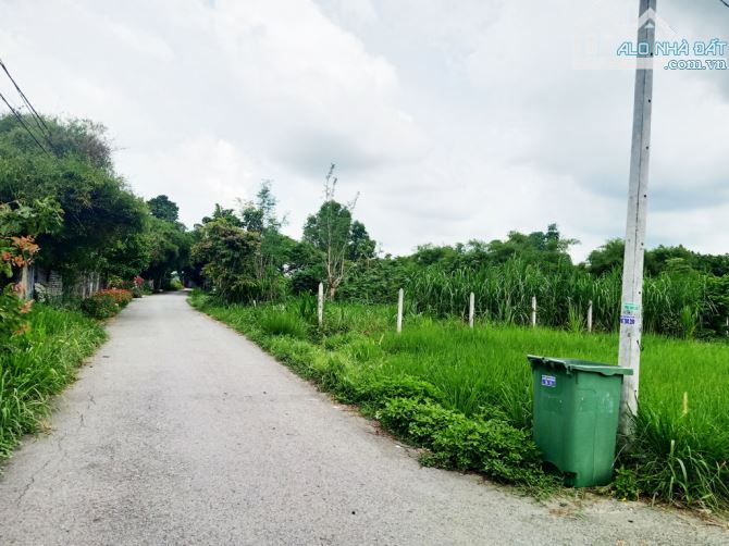 Đất góc 2 mặt tiền đường nhựa - 964m2 - 21x49 - 600m2 thổ cư - xã Phú Hòa Đông - Củ Chi - 2