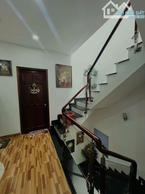 BÁN NHÀ TRẦN ĐẠI NGHĨA BÌNH TÂN - HẺM 8M - NGANG 5 - 80M - 4.99 TỶ - 2
