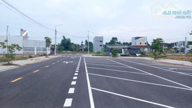 Bán lô đất Biệt thự 300m2 (12x25)m, đã xây tường rào cổng ngõ siêu đẹp, Nghĩa Kỳ, Tư Nghĩa