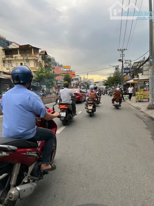 MẶT TIỀN HUỲNH TẤN PHÁT ĐƯỜNG RỘNG 30M - - 2