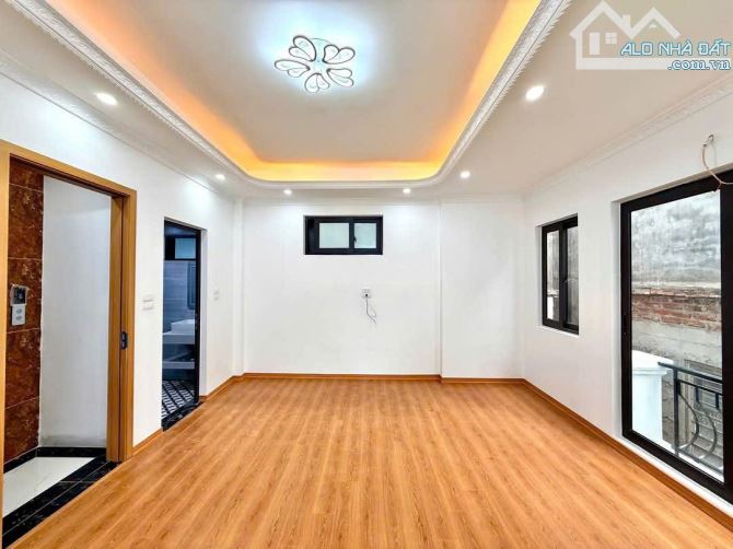 Bán nhà Cổ Nhuế, Bắc Từ Liêm, 35m2,  6 tầng thang máy, mặt tiền 5.2m Giá 7.75 tỷ - 2