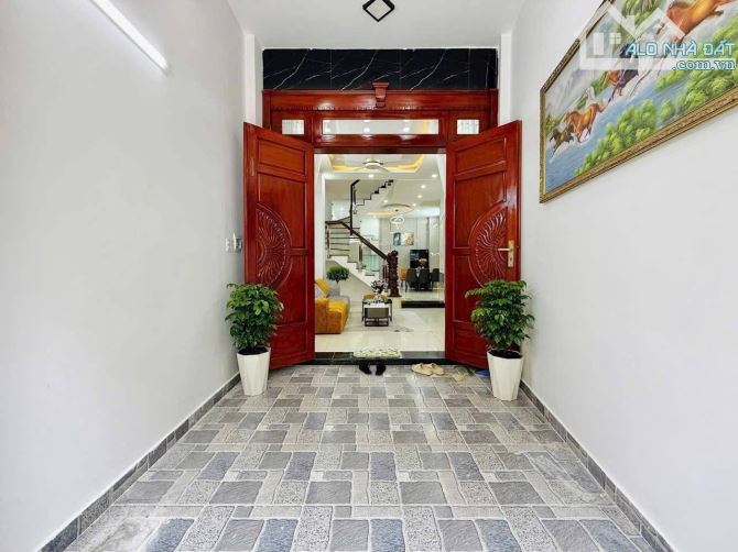 Bán nhà 6,78  tỷ  Quang trung GV - 2