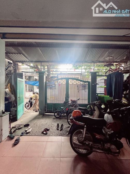 Bán nhà Diện tích 150m2 ngang 7m Tân Sơn Nhì Tân Phú GPXD 7 Tầng giá 14.x TỶ - 2