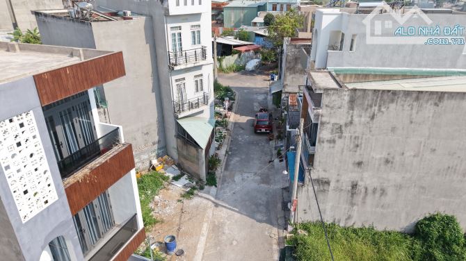 Bán lô góc 2 mặt tiền view sông thoáng mát cực hiếm, không còn lô tương tự - 2