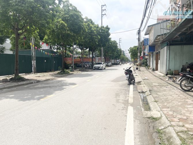 Nhà Văn Minh cạnh ủy ban trường học 3 bước ra khu đô thị xây 5 tầng mặt tiền 4m 4 tỷ 1 - 2