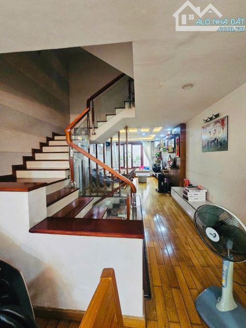 💥NHÀ ĐẸP VIEW BỜ KÈ KÊNH THAM LƯƠNG - PHAN HUY ÍCH - 5 TẦNG - DT 4M x 20M - ĐƯỜNG NHỰA 8M - 2
