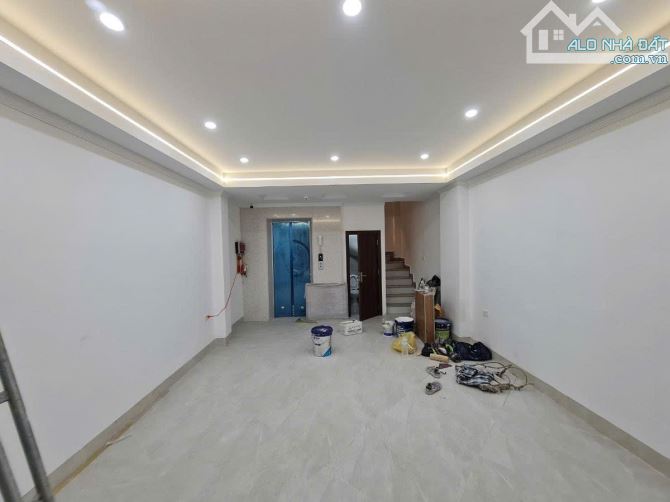 NHÀ MỚI NGUYỄN TRÃI THANG MÁY Diện Tích 38m2 8 tầng mặt tiền 4.3m Giá 13.5 tỷ - 2