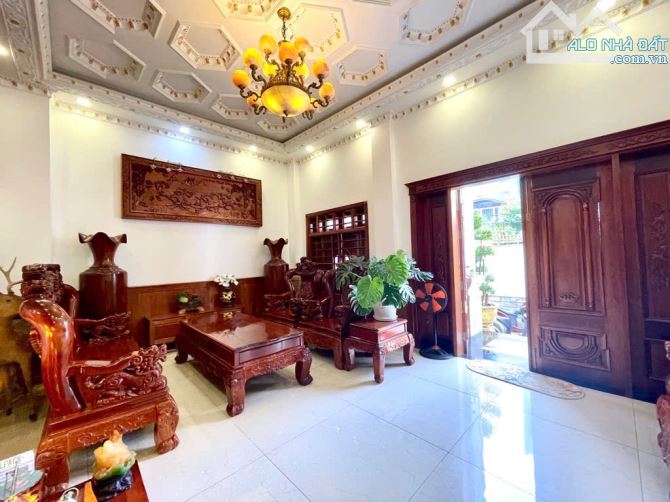 Biệt thự 4 lầu ngang HIẾM 11.5m hẻm 12m Lê Văn Thọ 230m2 tặng full NT xịn T.máy chỉ 35 tỷ. - 2
