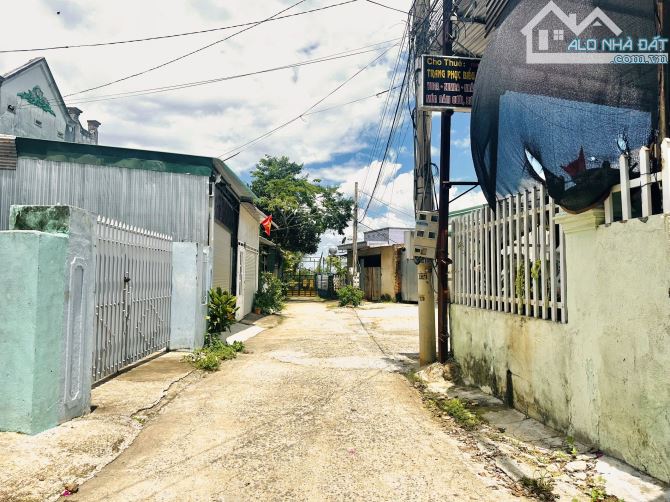 ✨ Bán Nhà ngay Trung tâm THỊ TRẤN ĐINH VĂN. DIỆN TÍCH: 105M2 Ngang 4.3M (có 2PN) - 1,55 TỶ - 2