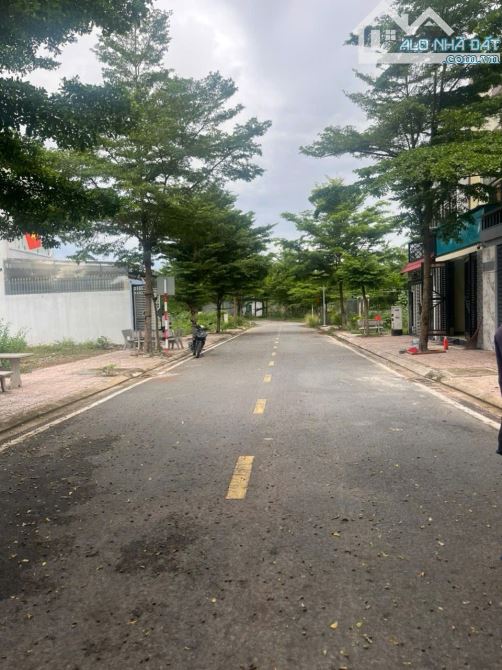 👊  Ngộp Ngộp Bán đất 5x17 Tại Tân Định- Bến Cát giá 1tỷ3 - 3
