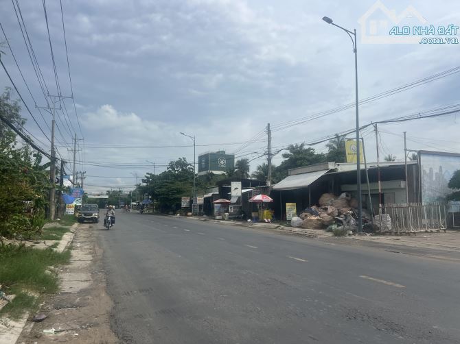 Bán 236 m2 đất mặt tiền đuờng Phạm Hùng,cách ngã 3 Bình Đức 100m,xã Trung An tp Mỹ Tho - 3